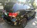 Toyota Fortuner V 4x4 Top of the Line 2006-0