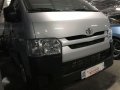 2018 Toyota HIACE Commuter MT 2tkms only -1