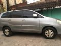 SELLING TOYOTA Innova g 2009-6