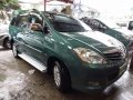 SELLING Toyota Innova G gas 2010model-10