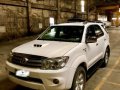 2005 TOYOTA FORTUNER V 4x4 DIESEL Automatic 2011 -7