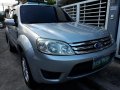 2010 Ford Escape Automatic Gasoline well maintained-1