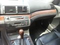 BMW 318i 2004 Silver Sedan For Sale -3