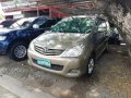 Toyota Innova Automatic 2.5E Diesel 2010 For Sale -4