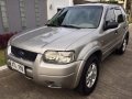Ford Escape Xls 2005 Silver For Sale -0