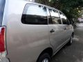 2011 Toyota Innova E 2.0 vvti Gasoline -5