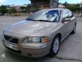 Medium Car Volvo S60 2005 for sale -2