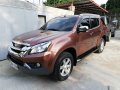 Isuzu Mu-X 2015 Gasoline Automatic Brown-0