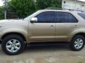 Toyota Fortuner G 2009 2.7Gas VVTi FOR SALE-2