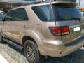 Toyota Fortuner 2006 Automatic Gasoline P468,000-1