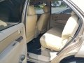 Toyota Fortuner 2006 Automatic Gasoline P468,000-3