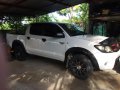 Toyota Hilux 2005 Diesel Manual White-6