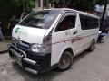 Toyota Hiace Commuter van 2006 - Preowned Cars-6