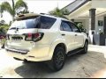 RUSH 2015 TOYOTA Fortuner V 4x2 Diesel Top of the line-2