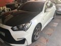 Hyundai Genesis Coupe 2010 Gasoline Automatic White-4