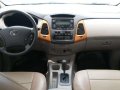 Toyota Innova G 2010 for sale -1