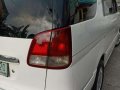 Nissan Serena local matic gas 2004-8