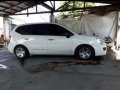 For sale Kia Carens 2011 manual tranny.-4