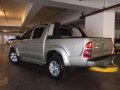 Toyota Hilux 2012 4x4 AT FOR SALE-3