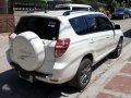 SELLING TOYOTA Rav4 2012 AT-4