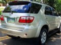 2010 TOYOTA Fortuner G 2.5 A/T Diesel Engine Top of the Line-2