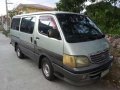 TOYOTA Hi-ace 2000model Rush Sale!! -11