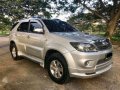 Toyota Fortuner V 4X4 2006 FOR SALE-2