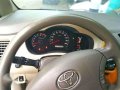 2009 Toyota Innova G Gas 2.0 VVTI FOR SALE-4