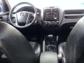 2008 Kia Sportage A Sporty and Practical SUV-6