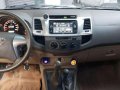 Toyota Hilux 4X4 mt 2013 FOR SALE-5