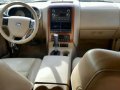 Ford Explorer 2011 Gasoline Automatic White-4