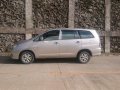Toyota Innova E 2010 model diesel manual-1