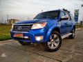 TOP CONDITION Ford Everest 2010 -0