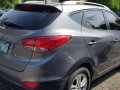 Hyundai Tucson 2011 model Manual-4