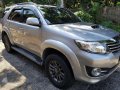 2015 Toyota Fortuner 2.5G Diesel MT 4x2 -5