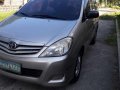 2009 TOYOTA Innova E diesel manual-0