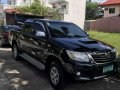 2013 Toyota Hilux E variant 4x2 manual with complete casa record-1