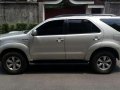 2005 Toyota Fortuner V 4x4 FOR SALE-3