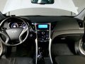 2011 Hyundai Sonata (Top of the line)-4