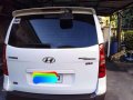 2009 Hyundai Grand Starex Gold for sale -1