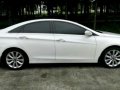 2011 Hyundai Sonata (Top of the line)-1
