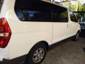 2009 Hyundai Grand Starex Gold for sale -2