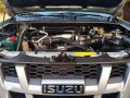 ISUZU Crosswind XT 2010 for sale -4