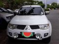 2009 Mitsubishi Montero gls se 4x4 automatic-11