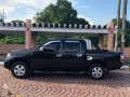 2011 Nissan Navara LE Top of the line model (lady used)-5