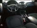 Hyundai Tucson 2010 Manual transmission-5