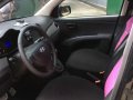 SELLING HYUNDAI i10 1.1 GLS AT 2012-1
