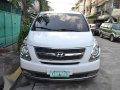 Hyundai Starex gold 2011 model automatic trans-2