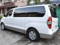 Hyundai Starex gold 2011 model automatic trans-4