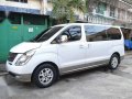 Hyundai Starex gold 2011 model automatic trans-1